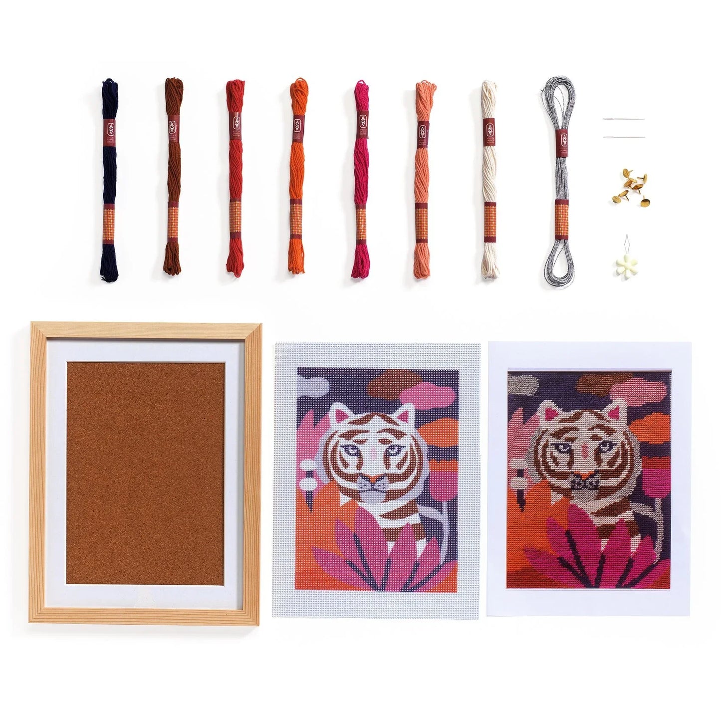 Light Gray Atelier 64, Stickerei Tiger