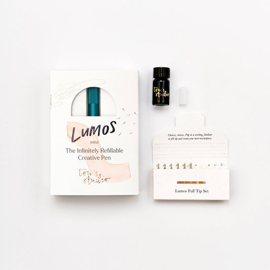 Lumos Mini nachfüllbarer Kreativ-Stift mit Verpackung, Tintenfläschchen und Wechselspitzen-Set.